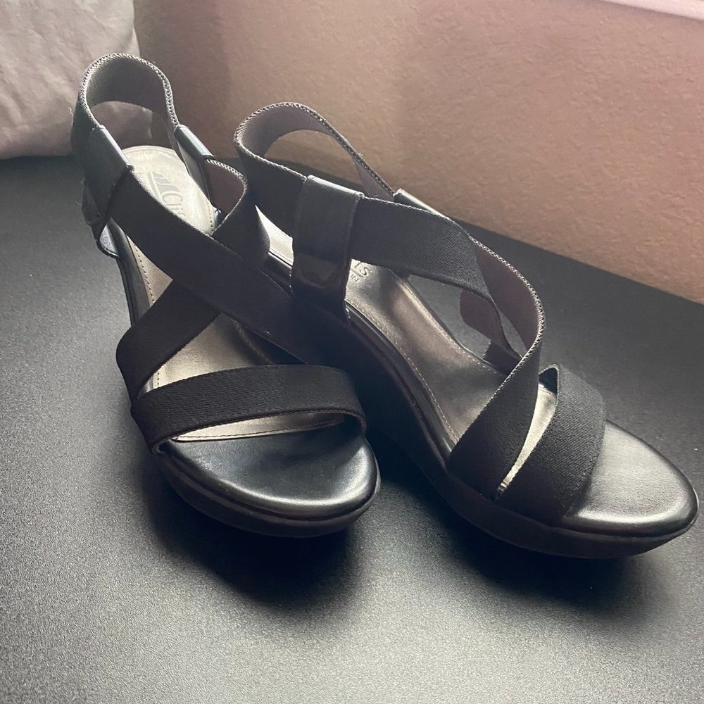 Cliffs by White Mountain Wedge Sandal